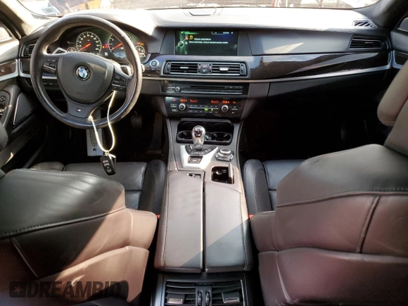 2013 BMW M5 with VIN WBSFV9C5XDD096847, listed as a Copart auction lot 69652454 with 73,632 mi miles and Clean Title. Bid and sale history available at carsss.com. Image 8.