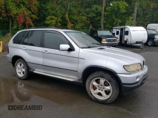 2000 BMW X5 with VIN WBAFB3341YLH03301, listed as a Copart auction lot 73379094 with 150,051 mi miles and Salvage Title. Bid and sale history available at carsss.com. Image 4.