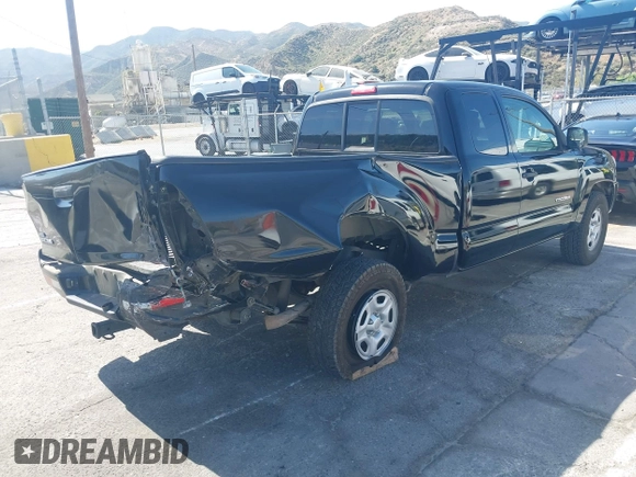 2008 Toyota Tacoma z VIN 5TETX22N28Z473083, wystawiony jako IAAI lot #42280489 z przebiegiem 160 261 mil mil oraz . Historia ofert i sprzedaży dostępna na DreamBid. Obrazek 4.