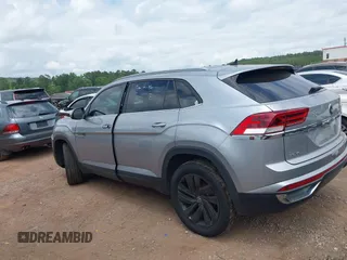 2020 Volkswagen Atlas SE with VIN 1V21E2CA4LC210687, listed as a IAAI auction lot 42382775 with 62,199 mi miles and . Bid and sale history available at DreamBid. Image 14.
