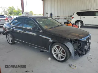 2013 Mercedes-Benz C 250 Sport с VIN WDDGF4HBXDR264988, выставлен на аукционе Copart как лот 65586095 с пробегом 95 168 миль миль и Чистый • Clean title. История ставок и продаж доступна на DreamBid. Изображение 4.