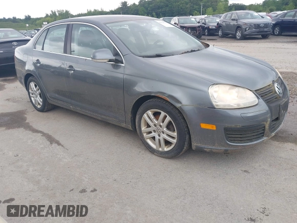 2007 Volkswagen Jetta 2.5 with VIN 3VWRF71K17M119579, listed as a IAAI auction lot 42526813 with 120,702 mi miles and . Bid and sale history available at DreamBid. Image 1.