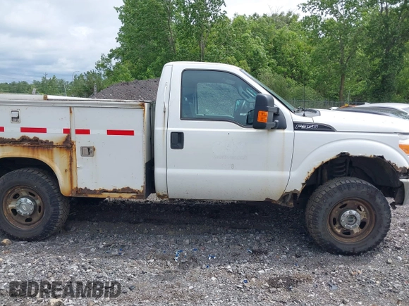 2011 Ford F-350 with VIN 1FDBF3B60BEB59046, listed as a IAAI auction lot 42391496 with 248,443 mi miles and . Bid and sale history available at DreamBid. Image 5.