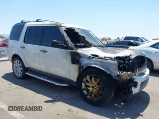 2010 Land Rover LR4 HSE z VIN SALAG2D40AA513469, wystawiony jako IAAI lot #42486210 z przebiegiem Nie podano mil oraz . Historia ofert i sprzedaży dostępna na DreamBid. Obrazek 1.
