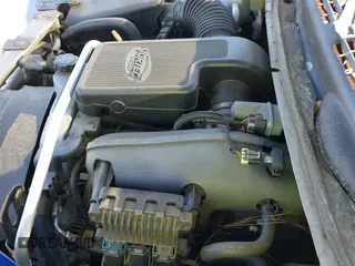 2007 Chevrolet TrailBlazer LT z VIN 1GNDS13SX72216944, wystawiony jako IAAI lot #41802137 z przebiegiem 144 867 mil mil oraz . Historia ofert i sprzedaży dostępna na DreamBid. Obrazek 19.