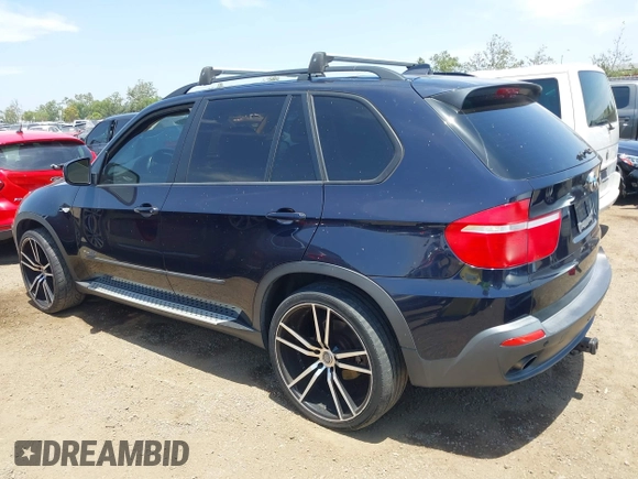 2010 BMW X5 35d z VIN 5UXFF0C5XALT84450, wystawiony jako IAAI lot #42401858 z przebiegiem 189 162 mil mil oraz . Historia ofert i sprzedaży dostępna na DreamBid. Obrazek 3.