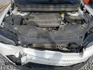 2020 Jeep Cherokee Latitude z VIN 1C4PJLCB6LD525488, wystawiony jako Copart lot #51165335 z przebiegiem 63 241 mil mil oraz Szkoda całkowita • Salvage title. Historia ofert i sprzedaży dostępna na DreamBid. Obrazek 12.