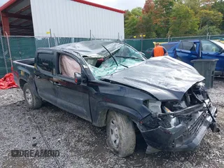 2023 Toyota Tacoma SR with VIN 3TMCZ5AN2PM651289, listed as a IAAI auction lot 40365448 with 10 mi miles and . Bid and sale history available at DreamBid. Image 1.