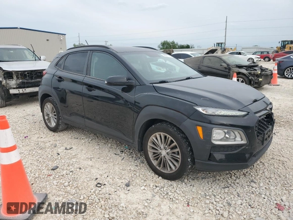 2018 Hyundai Kona SEL with VIN KM8K22AA5JU105130, listed as a Copart auction lot 54621125 with 81,625 mi miles and Salvage Title. Bid and sale history available at DreamBid. Image 4.