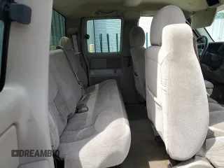 2006 Chevrolet Silverado 1500 LT2 with VIN 1GCEK19B56Z207532, listed as a Copart auction lot 54213065 with 175,177 mi miles and Salvage Title. Bid and sale history available at DreamBid. Image 10.