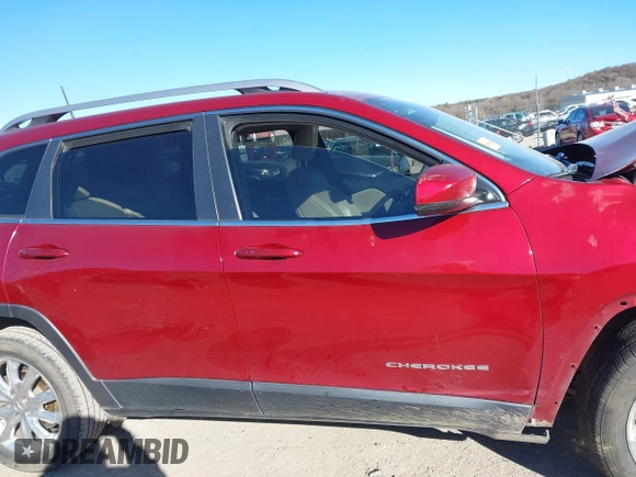 2017 Jeep Cherokee Limited with VIN 1C4PJLDBXHW661794, listed as a IAAI auction lot 40909038 with 109,609 mi miles. Bid and sale history available at carsss.com. Image 14.