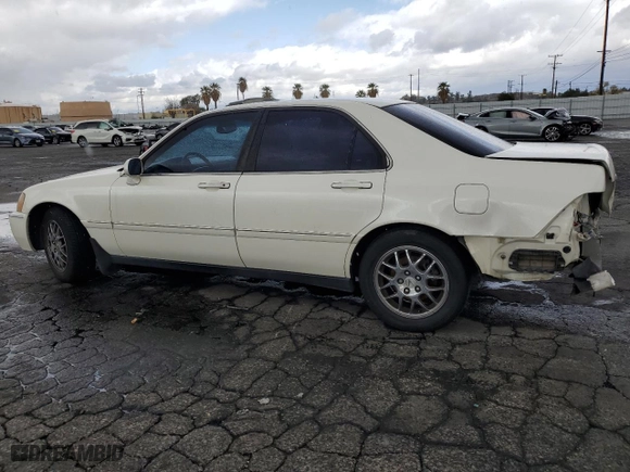 2001 Acura RL w/Navigation System with VIN JH4KA96671C001294, listed as a Copart auction lot 48045935 with 211,930 mi miles and Salvage Title. Bid and sale history available at carsss.com. Image 2.