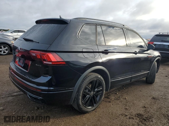 2022 Volkswagen Tiguan SE R-Line Black with VIN 3VV8B7AX2NM148304, listed as a Copart auction lot 81351484 with 46,348 mi miles and Salvage Title. Bid and sale history available at DreamBid. Image 3.