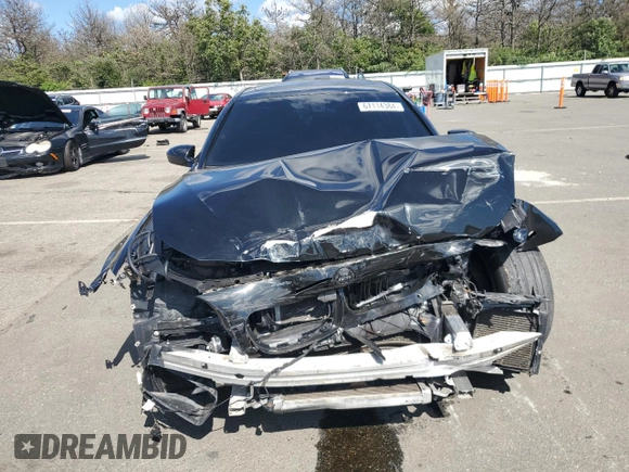 2014 BMW M5 z VIN WBSFV9C53ED594132, wystawiony jako Copart lot #67114384 z przebiegiem 89 020 mil mil oraz Szkoda całkowita • Salvage title. Historia ofert i sprzedaży dostępna na DreamBid. Obrazek 5.
