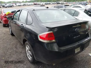 2009 Ford Focus SES with VIN 1FAHP36N29W156303, listed as a IAAI auction lot 42081223 with 158,962 mi miles and . Bid and sale history available at DreamBid. Image 3.