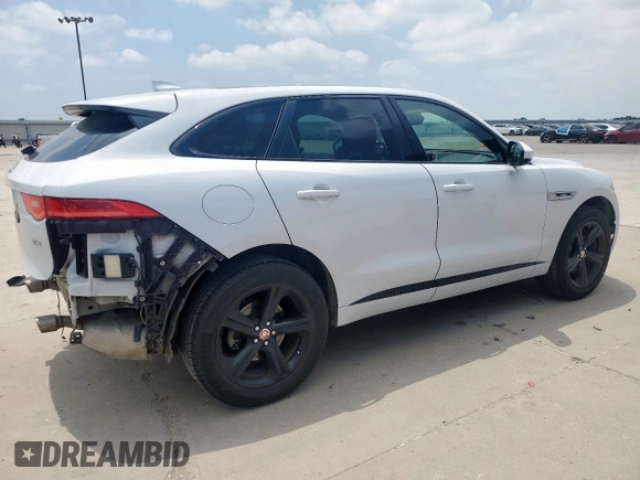 2017 Jaguar F-Pace 35t R-Sport с VIN SADCL2BV6HA072842, выставлен на аукционе Copart как лот 56602175 с пробегом 116 012 миль миль и Списание • Salvage title. История ставок и продаж доступна на DreamBid. Изображение 3.