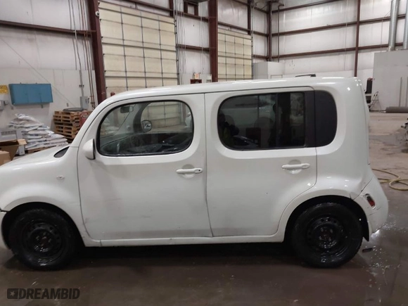 2009 Nissan Cube 1.8 SL with VIN JN8AZ28R59T129943, listed as a IAAI auction lot 41596815 with 123,857 mi miles. Bid and sale history available at carsss.com. Image 14.