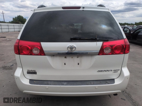 2010 Toyota Sienna XLE with VIN 5TDDK4CC5AS032076, listed as a Copart auction lot 57675555 with 210,252 mi miles and Clean title. Bid and sale history available at DreamBid. Image 6.