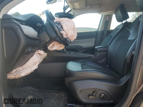 2022 Jeep Compass Latitude with VIN 3C4NJDBB2NT102421, listed as a Copart auction lot 48374025 with Not Provided miles and Salvage Title. Bid and sale history available at DreamBid. Image 7.