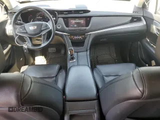 2017 Cadillac XT5 Luxury FWD z VIN 1GYKNBRS3HZ112156, wystawiony jako Copart lot #52462075 z przebiegiem 75 601 mil mil oraz Szkody całkowita. Historia ofert i sprzedaży dostępna na DreamBid. Obrazek 8.