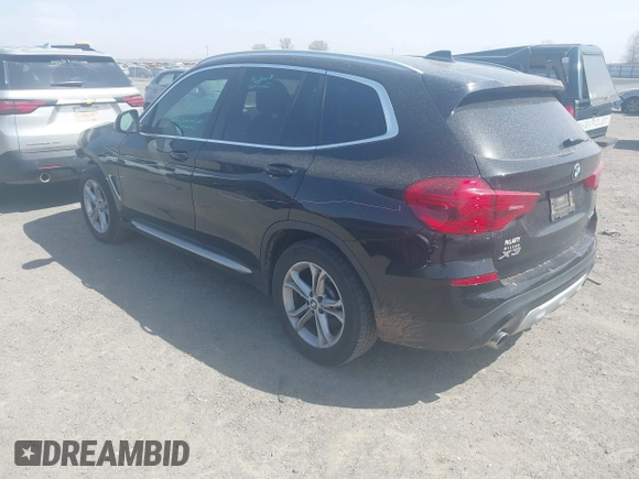 2019 BMW X3 sDrive30i z VIN 5UXTR7C52KLF24627, wystawiony jako IAAI lot #41821295 z przebiegiem 98 308 mil mil oraz . Historia ofert i sprzedaży dostępna na DreamBid. Obrazek 3.