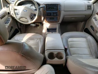 2005 Ford Explorer Eddie Bauer с VIN 1FMDU74W05ZA50389, выставлен на аукционе Copart как лот 54037414 с пробегом 226 149 миль миль и Списание • Salvage title. История ставок и продаж доступна на DreamBid. Изображение 8.