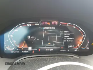 2023 BMW 8 Series M850i z VIN WBAGV8C01PCK29190, wystawiony jako Copart lot #47189205 z przebiegiem 32 691 mil mil oraz Szkoda całkowita • Salvage title. Historia ofert i sprzedaży dostępna na DreamBid. Obrazek 9.