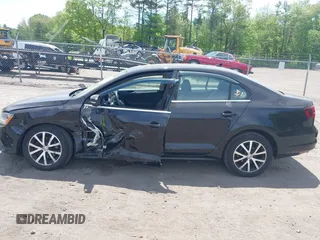 2017 Volkswagen Jetta SE with VIN 3VWDB7AJ8HM308177, listed as a IAAI auction lot 42184432 with 130,743 mi miles and . Bid and sale history available at DreamBid. Image 14.
