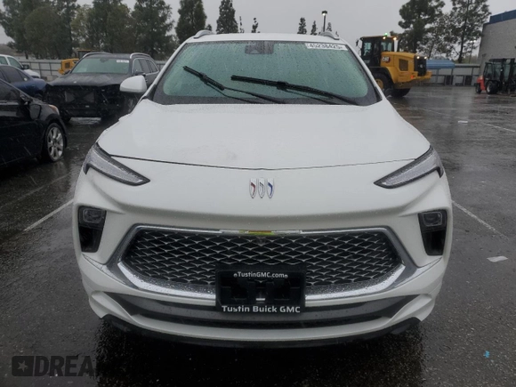 2024 Buick Encore GX Avenir with VIN KL4AMFSL6RB146210, listed as a Copart auction lot 45238425 with 1,265 mi miles and Salvage title. Bid and sale history available at DreamBid. Image 5.
