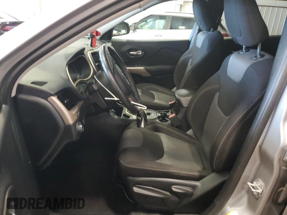 2018 Jeep Cherokee Latitude with VIN 1C4PJLCX4JD523943, listed as a Copart auction lot 63207675 with Not provided miles and Salvage title. Bid and sale history available at DreamBid. Image 7.