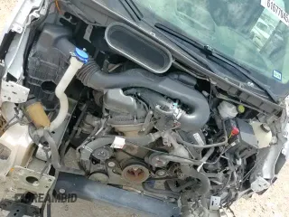 2017 Ford Transit XL z VIN 1FBZX2ZM0HKA86855, wystawiony jako Copart lot #61677045 z przebiegiem 112 277 mil mil oraz Szkoda całkowita • Salvage title. Historia ofert i sprzedaży dostępna na DreamBid. Obrazek 15.