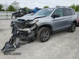 2024 Honda Passport TrailSport with VIN 5FNYF8H65RB001572, listed as a Copart auction lot 54757945 with 18,872 mi miles and Salvage title. Bid and sale history available at DreamBid. Image 1.