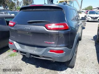 2018 Jeep Cherokee Trailhawk with VIN 1C4PJMBX0JD534722, listed as a IAAI auction lot 41557426 with 109,429 mi miles. Bid and sale history available at carsss.com. Image 16.