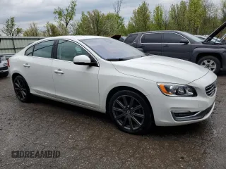 2017 Volvo S60 Inscription z VIN LYV402HK1HB144657, wystawiony jako Copart lot #55023205 z przebiegiem Nie podano mil oraz Czysty tytuł • Clean title. Historia ofert i sprzedaży dostępna na DreamBid. Obrazek 4.