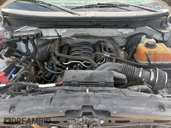 2012 Ford F-150 XL with VIN 1FTPF1CF1CKE39185, listed as a Copart auction lot 59417685 with 225,024 mi miles and Clean title. Bid and sale history available at DreamBid. Image 7.