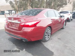 2016 Nissan Altima SR with VIN 1N4AL3AP5GC219124, listed as a IAAI auction lot 41170014 with 101,650 mi miles and . Bid and sale history available at carsss.com. Image 4.