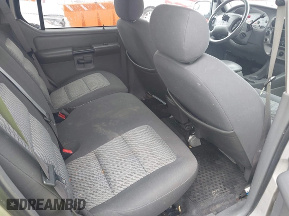 2004 Ford Explorer Sport Trac XLS with VIN 1FMZU77K44UB14590, listed as a IAAI auction lot 42375288 with 231,668 mi miles and . Bid and sale history available at DreamBid. Image 8.