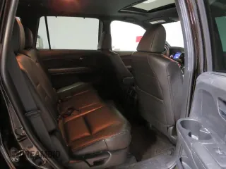 2019 Honda Passport EX-L with VIN 5FNYF7H54KB000839, listed as a Copart auction lot 48367555 with 86,804 mi miles and Salvage Title. Bid and sale history available at carsss.com. Image 6.