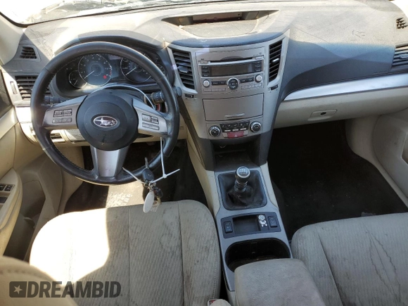 2010 Subaru Outback Premium z VIN 4S4BRCGC5A1350179, wystawiony jako Copart lot #60934514 z przebiegiem 262 757 mil mil oraz Szkoda całkowita • Salvage title. Historia ofert i sprzedaży dostępna na DreamBid. Obrazek 8.