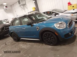 2020 MINI Countryman Cooper S with VIN WMZYX1C01L3L57027, listed as a IAAI auction lot 41270859 with 38,150 mi miles and . Bid and sale history available at DreamBid. Image 14.