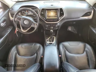 2017 Jeep Cherokee Limited с VIN 1C4PJLDB2HW526051, выставлен на аукционе Copart как лот 57991145 с пробегом 109 931 миль миль и Чистый • Clean title. История ставок и продаж доступна на DreamBid. Изображение 8.