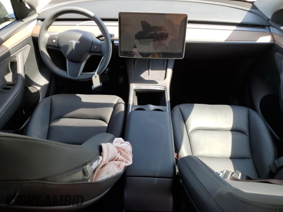 2024 Tesla Model Y Long Range with VIN 7SAYGDEE4RF990274, listed as a Copart auction lot 54239025 with 8,726 mi miles and Salvage title. Bid and sale history available at DreamBid. Image 8.