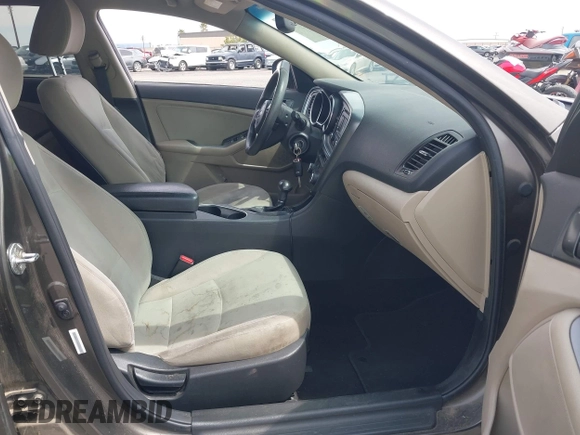 2014 Kia Optima LX with VIN 5XXGM4A7XEG334175, listed as a IAAI auction lot 42169281 with 148,774 mi miles. Bid and sale history available at carsss.com. Image 5.