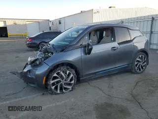 2017 BMW i3 with VIN WBY1Z8C3XHV893788, listed as a Copart auction lot 46892405 with 0 mi miles and Salvage Title. Bid and sale history available at carsss.com. Image 1.