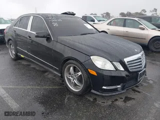 2013 Mercedes-Benz E-Class E 350 Luxury with VIN WDDHF5KB1DA768749, listed as a IAAI auction lot 41557095 with 110,712 mi miles. Bid and sale history available at carsss.com. Image 1.