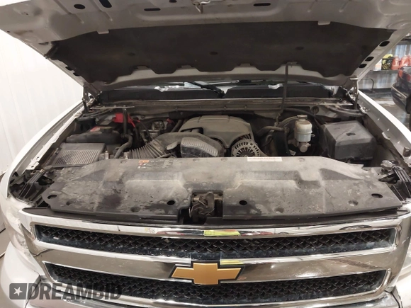 2013 Chevrolet Silverado 1500 LS with VIN 3GCPKREA1DG156984, listed as a IAAI auction lot 41924312 with 117,018 mi miles and . Bid and sale history available at DreamBid. Image 10.