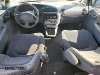 1999 Dodge Caravan z VIN 1B4GP45G9XB600440, wystawiony jako Copart lot #58417195 z przebiegiem 102 364 mil mil oraz Tytuł czysty. Historia ofert i sprzedaży dostępna na DreamBid. Obrazek 8.