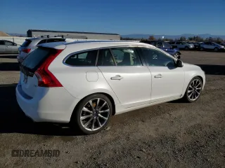 2015 Volvo V60 T5 Drive-E Platinum with VIN YV140MEM1F1266256, listed as a Copart auction lot 83092644 with 44,048 mi miles and Salvage Title. Bid and sale history available at carsss.com. Image 3.
