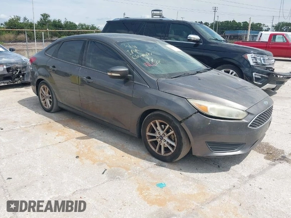 2016 Ford Focus SE with VIN 1FADP3F27GL264452, listed as a IAAI auction lot 41842240 with 180,261 mi miles. Bid and sale history available at carsss.com. Image 1.