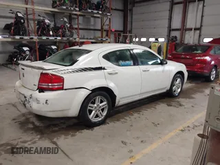 2008 Dodge Avenger SXT with VIN 1B3LC56K98N282097, listed as a IAAI auction lot 41380832 with 220,631 mi miles. Bid and sale history available at carsss.com. Image 4.